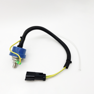 Sensor de Filtro de Aire TALUADA 7861-93-1420 Compatible con PC200-7 PC200-8 para Piezas de Excavadora - Product Image 1