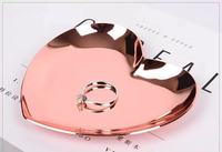 Petit plateau cadeau moderne multifonctionnel en acier inoxydable en forme de cœur à un seul niveau pour mariage, rangement et décoration de salon