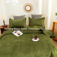 Ensemble Trois Pièces Couvre-Lit Matelassé en Flanelle Ultra-Sonique Housse de Lit Textile de Maison en Polyester pour le Commerce International