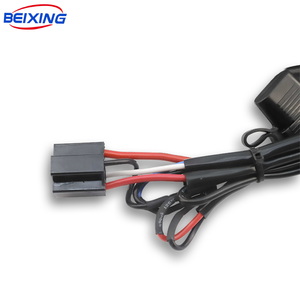Câble électronique personnalisé OED/ODM E00217 Connecteur de borne mâle Faisceau de câblage d'alimentation PVC Cuivre Indice de protection IP67 Automobile 12V - Product Image 3