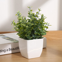 Tanaman Bonsai Mini Plastik Buatan dengan Bunga Busa - Ringan, Tahan Lama, Ramah Lingkungan, Dekorasi Rumah untuk Tahun Baru