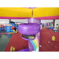 Château gonflable commercial en PVC avec toboggan, motif étoile et lune arc-en-ciel, pour enfants, idéal pour les fêtes d'anniversaire et la location