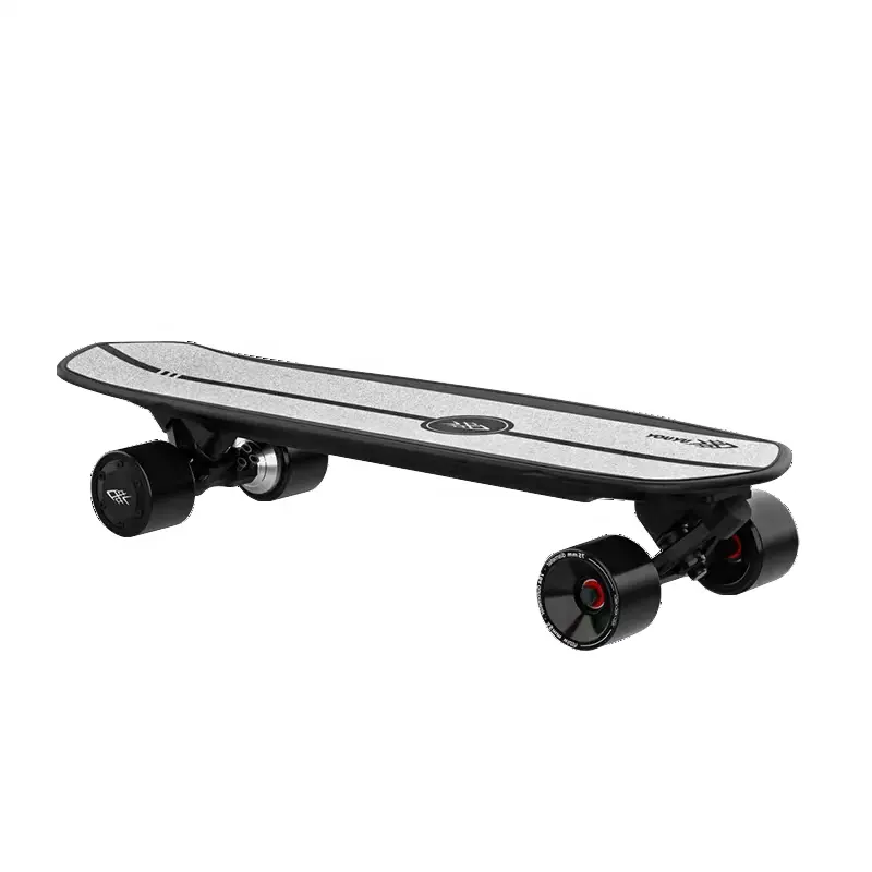 Nuovo arrivo in Stock 40KM Skateboard Longboard elettrico Super veloce per spettacoli tecnici