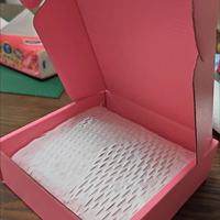 Emballages de luxe pour vêtements, boîtes cadeaux en carton ondulé en stock