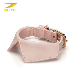 Venta al por mayor al aire libre <span class=keywords><strong>collar</strong></span> de perro de cuero Conjunto Clásico de lujo collares para mascotas para perros con bolsa de caca y correa - Product Image 4