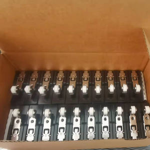 RENEW RZ-15GW22-B3 마이크로 스위치 쇼트 힌지 롤러 레버 CE UL 제한 스위치 15A 최대 전류 SPDT 회로 무음 스위치 - Product Image 3