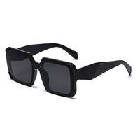Lunettes de Soleil Haut de Gamme Personnalisées Tendance Carrées Classiques Anti-Ultraviolets Anti-Éblouissement