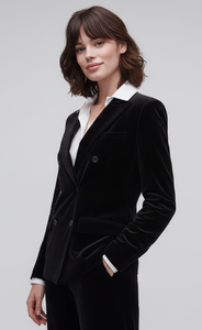 Ensemble pantalon élégant en velours noir pour femme avec blazer croisé et pantalon ajusté – Design de costume professionnel formel - Product Image 5