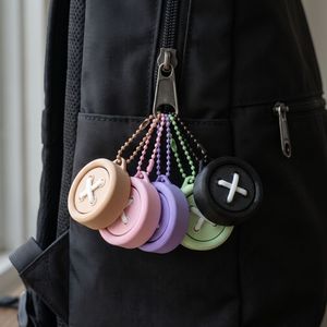 Oferta Especial: Juguete de Broma con Botón de Color Macaron, Decoración de Escritorio, Llavero, Colgante, Regalo de Broma para el Día de los Inocentes - Product Image 4