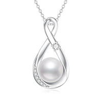 Collier élégant en perles d'eau douce de 9 mm, moissanite, argent sterling 925, pendentif rond de luxe pour femmes