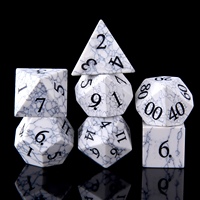Set Dadu DND Ramah Lingkungan Buatan Tangan Batu Permata Howlite Putih Elegan 1PC Dadu Polihedral Angka Hitam Permainan Papan RPG Meja