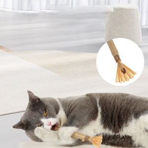 Juguete Masticable Dental de Hierba Gatera Natural para Gatos, Varita de Madera con Cuerda para Estimular el Ánimo y la Diversión, Suministros para Mascotas que Calman y Mejoran la Salud Bucal - Product Image 1