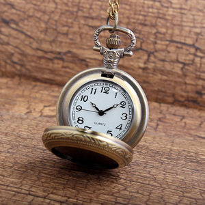 <span class=keywords><strong>Montre</strong></span> <span class=keywords><strong>de</strong></span> <span class=keywords><strong>poche</strong></span> en quartz personnalisée, créez votre propre design, petit pendentif, best-seller Etsy <span class=keywords><strong>avec</strong></span> <span class=keywords><strong>photo</strong></span> - Product Image 4