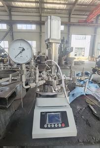 Autoclave de Laboratorio con Calentamiento Eléctrico, Reactor de Presión de Sobremesa, Recipiente a Presión con PLC, Motor de 0-350, Presión Máxima de 100 Bar - Product Image 4