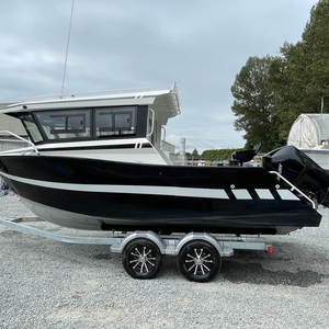 Bote de Remo de Aluminio de 8.5m/27 pies, Fabricado en China, Embarcación de Pasajeros Soldada para Deporte y Recreación, con Motor, en Venta - Product Image 6