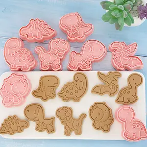 Mold 3D Biscuit Mould Embossing Cakes Cutters Animal Crackers Cake Tools 8Pcs/Set Dinosaur Cookies Cutter Set