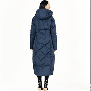 Veste en duvet légère et <span class=keywords><strong>fine</strong></span> à capuche <span class=keywords><strong>longue</strong></span> <span class=keywords><strong>mi</strong></span>-<span class=keywords><strong>longue</strong></span> personnalisée AQTQ pour <span class=keywords><strong>femme</strong></span> manteau d'hiver tendance pour <span class=keywords><strong>femme</strong></span> - Product Image 4