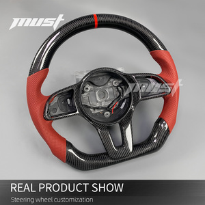 Volante de Fibra de Carbono Personalizado para <span class=keywords><strong>Mercedes</strong></span>-Benz 2019-2020 W205 W213 C E CLE GLC E300 con Empuñaduras de Cuero Perforado <span class=keywords><strong>Rojo</strong></span> - Product Image 3