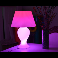 Lampes de bureau LED modernes USB Glow Nouveau produit pour la décoration intérieure Rechargeable avec télécommande à nuances blanches et noires