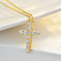 Collier pendentif croix en moissanite 1 carat avec chaîne en câble, sertissage à 4 griffes, argent sterling 925 plaqué or 14 carats pour femme