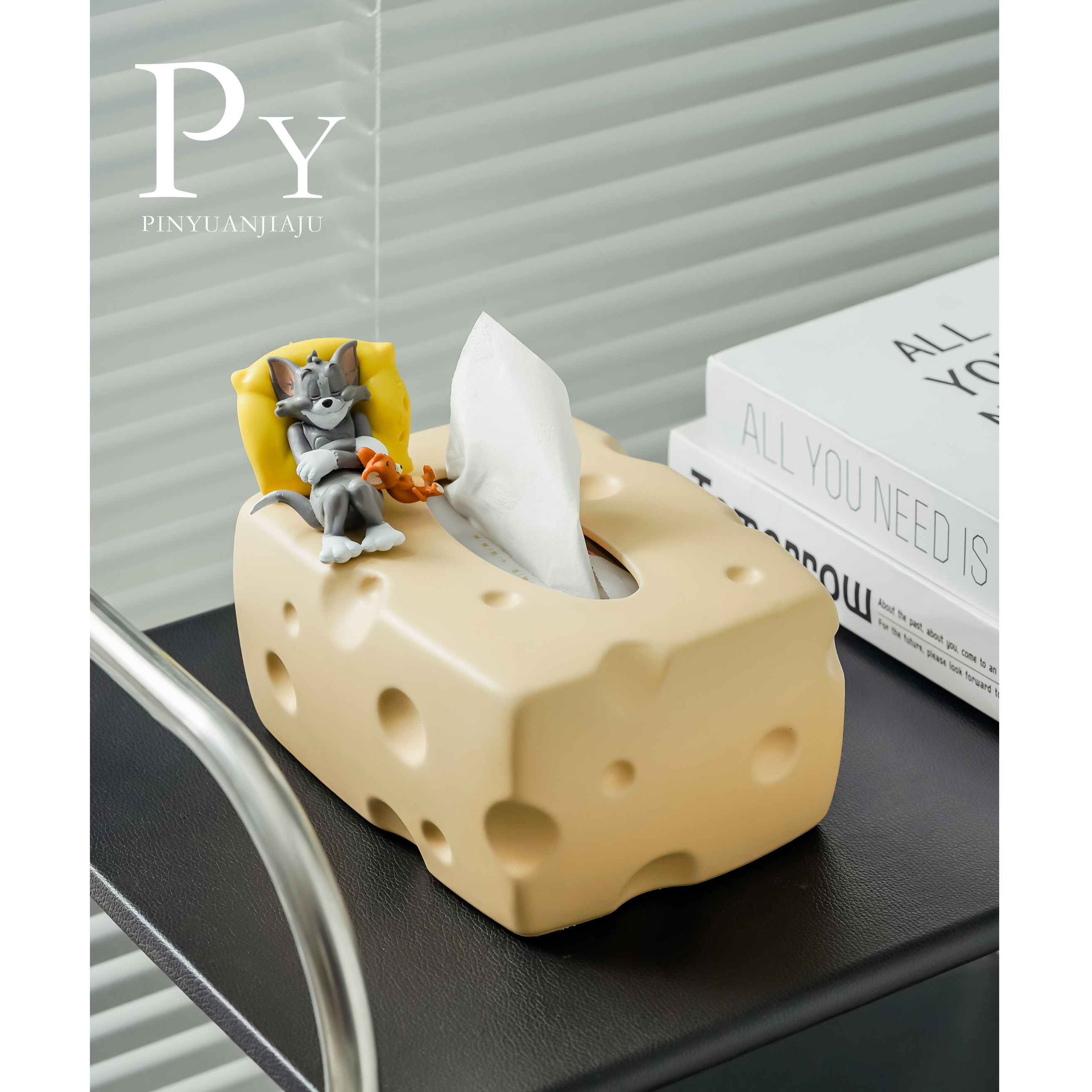 Boîte de tissu de fromage + Tom petits ornements