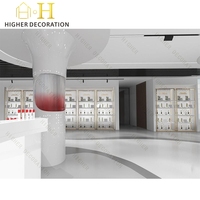 Présentoir cosmétique artistique incurvé, meuble de maquillage esthétique, vitrine ondulée sur pied, présentoir de cosmétiques