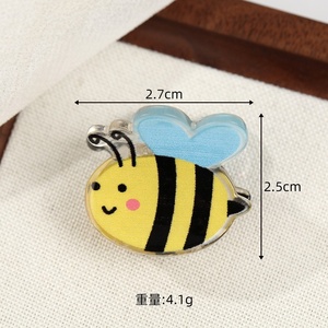 Pinza de Pelo Pequeña de Acetato con Diseño de Insectos y Animales, Estilo Lindo, Ligera, Elegante y de Alta Gama para Peinados Medios de Mujer - Product Image 3