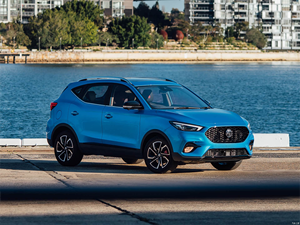 <span class=keywords><strong>MG</strong></span> <span class=keywords><strong>ZS</strong></span> ปี <span class=keywords><strong>2020</strong></span> รุ่น 1.5L เกียร์ธรรมดา พร้อมหลังคาซันรูฟ - กว้างขวางและอัปเกรดด้วยเทคโนโลยี - Product Image 5