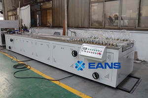 Service personnalisé Machine de production de profilés de châssis de fenêtre de porte isolée en PVC <span class=keywords><strong>UPVC</strong></span>/ligne d'<span class=keywords><strong>extrusion</strong></span> - Product Image 5