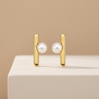 Boucles d'oreilles clous en argent sterling 925 plaqué or, avec perle d'eau douce et serti géométrique, délicates et tendance, pour femme, mariée, anniversaire