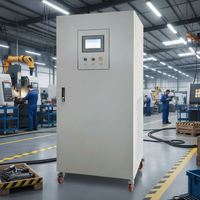 Stabilisateur de tension et régulateur de fréquence pour alimentation électrique 160 kVA