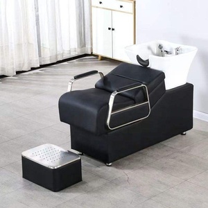 Chaise de lavage de cheveux noire avec cadre en acier inoxydable, accoudoirs et bassin en céramique blanc, inclinable et fixe, pour salon de coiffure - Product Image 3