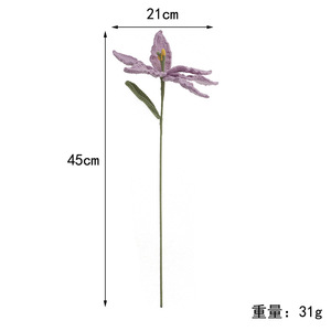 Bouquet de fleurs artificielles en polyester, fleurs de lys crochetées à la main par Kexiang, décoration de bureau, cadeau pour la famille et les amis - Product Image 5