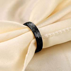 Bague Facettée Simple 4mm Texture Géométrique Bijoux de Mariage pour Homme Acier Doré Acier Tungstène Noir - Product Image 4