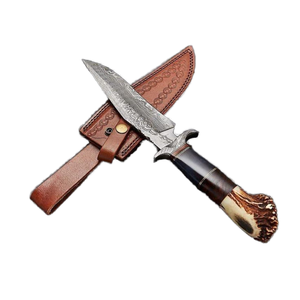 Cuchillo de caza y camping hecho a mano de Damasco, cuchillos forjados de Damasco con mango de cuerno de ciervo y toro - Product Image 2