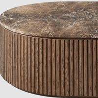 Table basse ovale avec plateau en marbre et corps cannelé en noyer pour salon