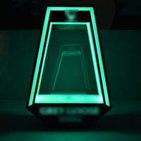 Conception personnalisée Boîtes de nuit Fêtes d'anniversaire Fête de bouteille Présentoir rotatif de bouteille Présentateur de bouteille d'affichage à LED en métal simple