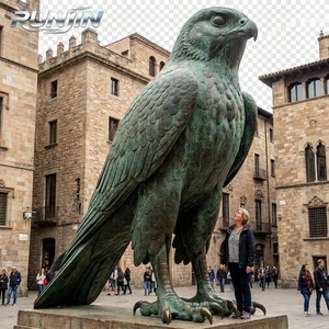<strong>Large</strong> Wingspan Majestic UAE National Bird Landscape Park <strong>Street</strong> Decoration High <strong>Quality</strong> Cast Metal Bronze Falcon Bird Statue - Product Image 3