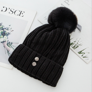Dernier <span class=keywords><strong>bonnet</strong></span> d'hiver pour femmes Slouchy Design avec grosse boule <span class=keywords><strong>de</strong></span> fourrure Pom Knit Snow Ski Skull Cap Warm for Travel - Product Image 1