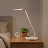 Lampe de table à bras articulé réglable avec commande à bouton unique ABS, 3 températures de couleur, gradation progressive, protection oculaire, design contemporain, flexible et simple