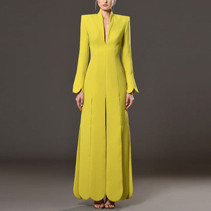 OUDINA Nuovi Arrivi: Eleganti Abiti da Sera Lunghi <span class=keywords><strong>con</strong></span> Maniche Lunghe e <span class=keywords><strong>Spacco</strong></span> Irregolare a Petalo - Product Image 1