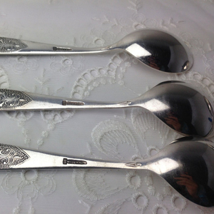 ชุดเครื่องใช้บนโต๊ะอาหารด้ามแกะสลักแบบโบราณช้อนสแตนเลสสำหรับงานแต่งงานจากอินเดียเหมาะสำหรับเครื่องครัวบนโต๊ะ - Product Image 1