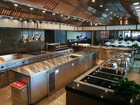 Línea de Cocina Comercial de Bajo Consumo, Vaporera Combinada, Olla para Fideos, Wok a Gas de Acero Inoxidable para Programas de Comidas Escolares