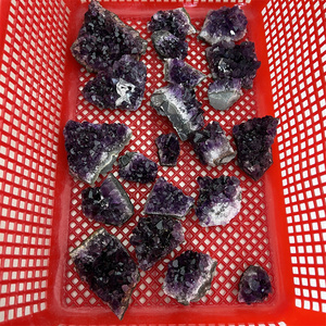 Uruguay naturale ammasso di cristallo di ametista profondo <span class=keywords><strong>viola</strong></span> grezzo pietre di guarigione pietre preziose lucidate <span class=keywords><strong>con</strong></span> bellissimo tema mascotte - Product Image 6