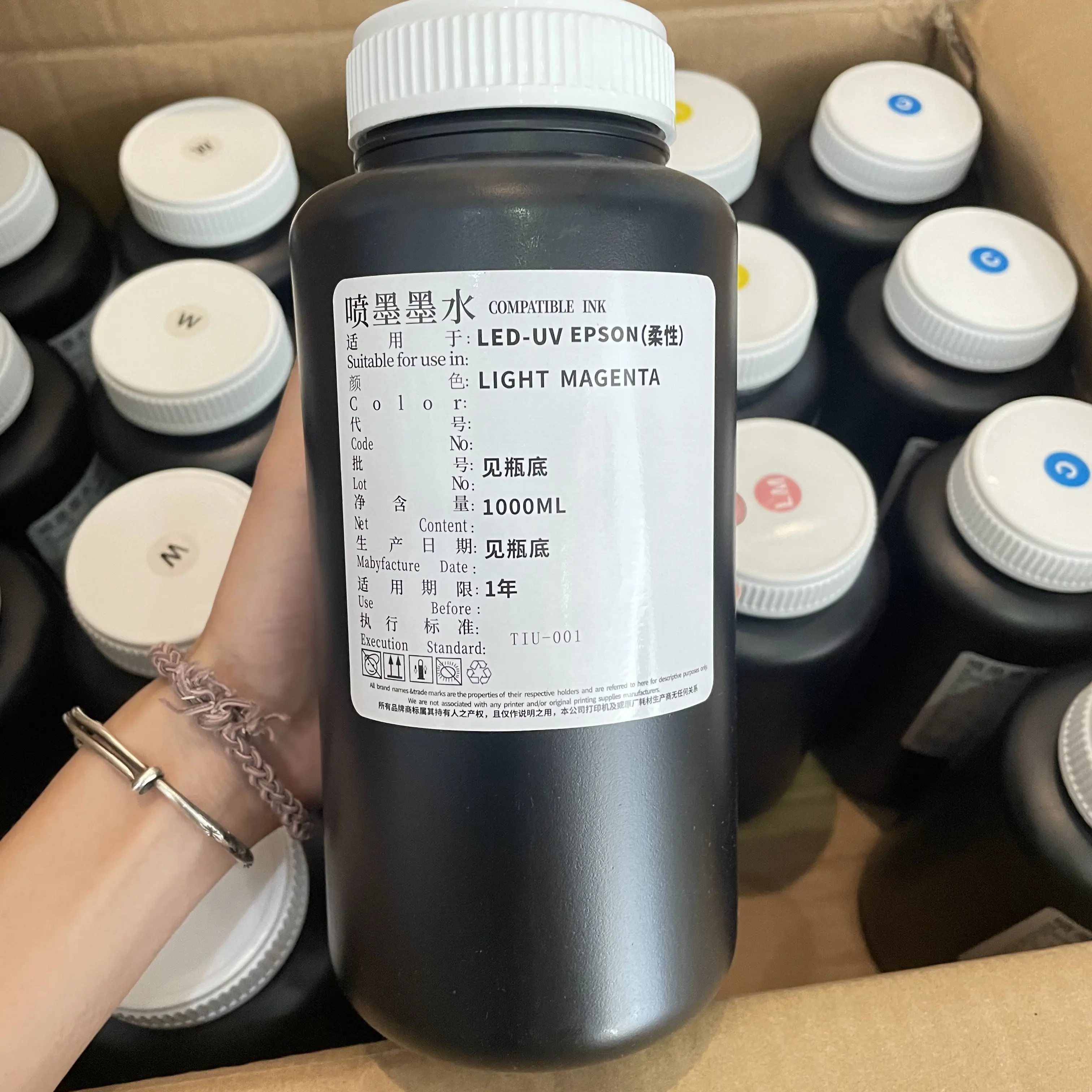 6 Farben Geruchs arme UV-Drucker tinte 1000ml Xp600 Weiche harte UV-Tinte Schnell aushärtende LED-UV-Tinte für Ep son Xp600-Drucker