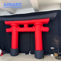 Arches gonflables pour la décoration d'événements en intérieur. Arche gonflable rouge pour l'affichage.