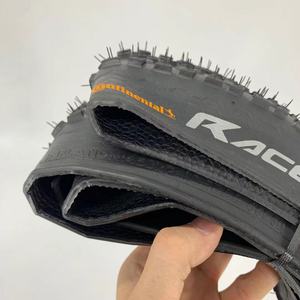 Neumático Continental Race King <span class=keywords><strong>MTB</strong></span> <span class=keywords><strong>Tubeless</strong></span>: Versátil de 26-<span class=keywords><strong>29</strong></span> Pulgadas, Ancho de 2.0-2.20 para un Rendimiento Óptimo en Senderos - Product Image 6