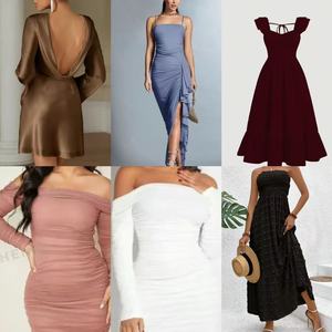 Ropa de Verano de Marca para Mujer, Poliéster, Estilos Variados, Vestidos, Camisetas, Pantalones, Faldas, Envío Aleatorio, Venta al Por Mayor Shein - Product Image 4