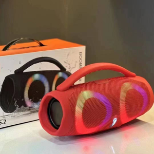 مكبر صوت لاسلكي BOX3-MINI الأكثر مبيعًا، بلاستيكي، مزود بإضاءة RGB ملونة، محمول، للاستخدام الخارجي، مع خاصية التحكم الصوتي، مناسب للمنزل والهدايا، مزود براديو. - Product Image 5