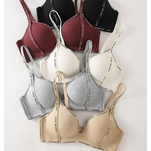 Petite poitrine Push up grand dessin animé sous-vêtements sans couture femmes sans fil Anti-affaissement poitrine tenant des lettres de mode soutien-gorge - Product Image 1